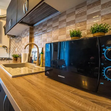 アパート Apartament Mamaia Sat ナボダリ